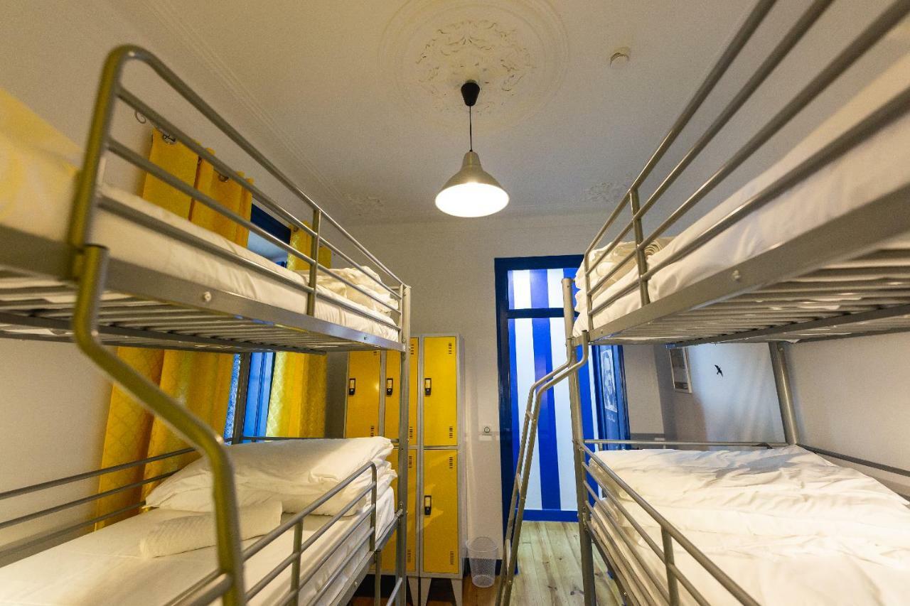 Help Yourself Hostels - Parede Dış mekan fotoğraf