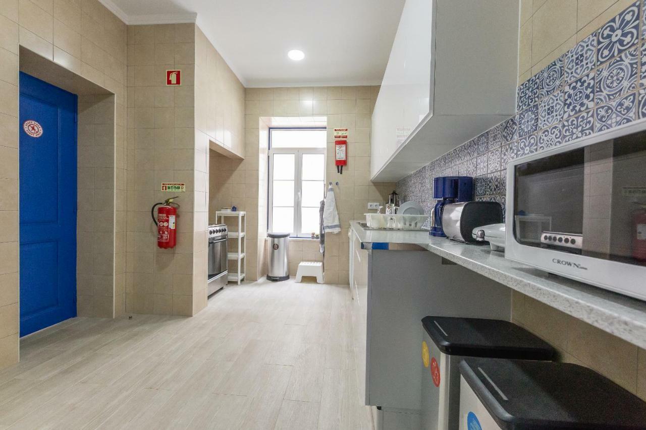 Help Yourself Hostels - Parede Dış mekan fotoğraf
